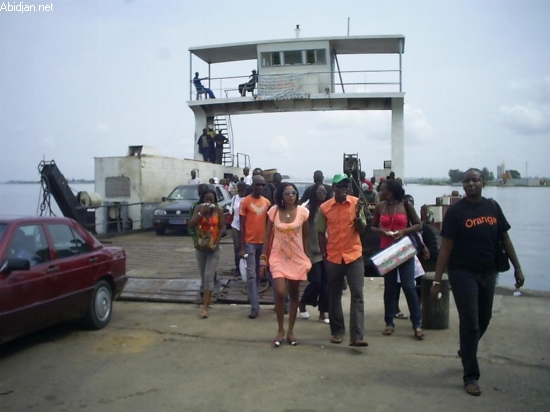 Dernière heure/Le bac de Jacqueville a chaviré hier, aucune perte en vie humaine